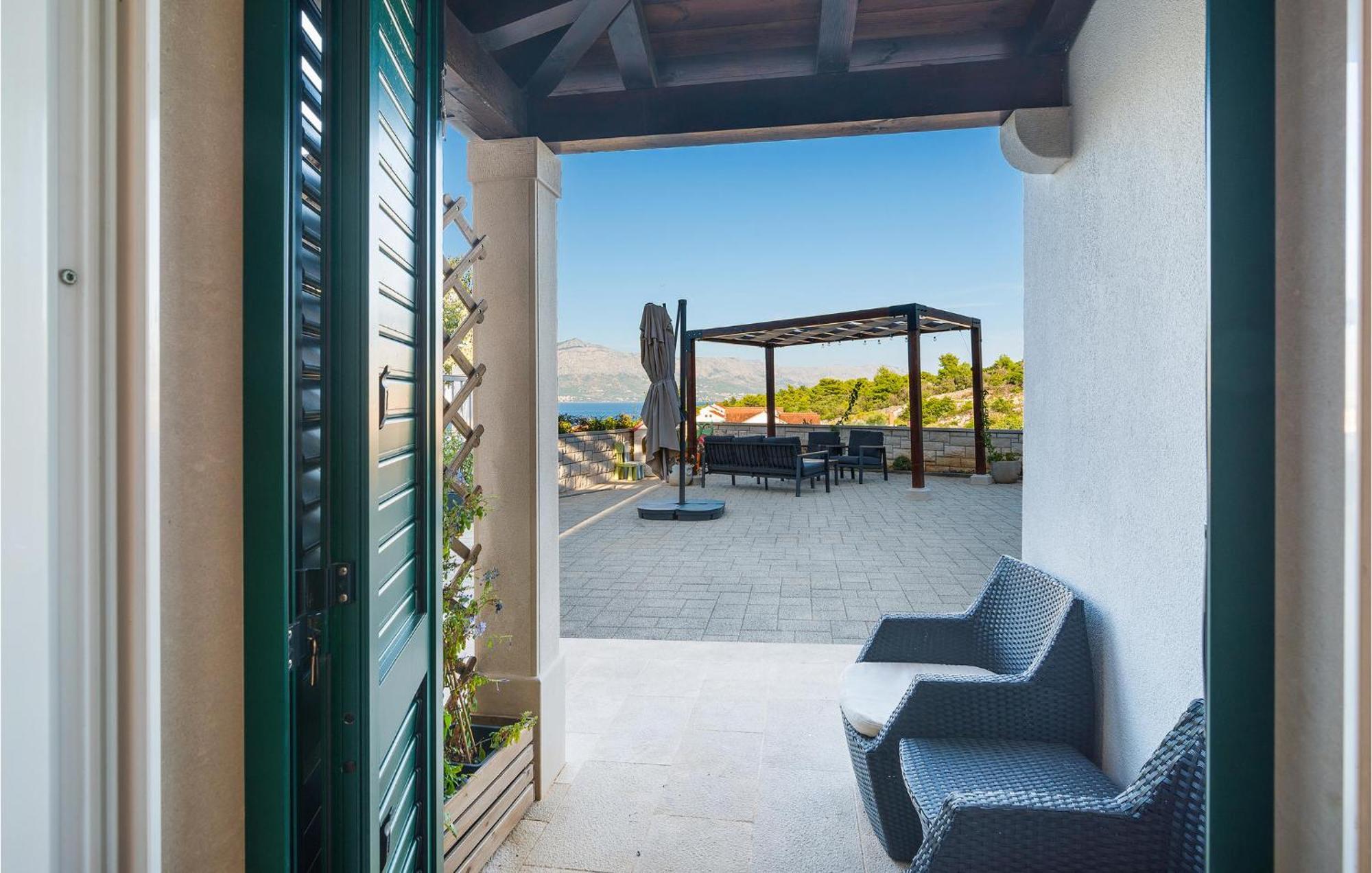 Nice Home In Postira With Outdoor Swimming Pool Dış mekan fotoğraf